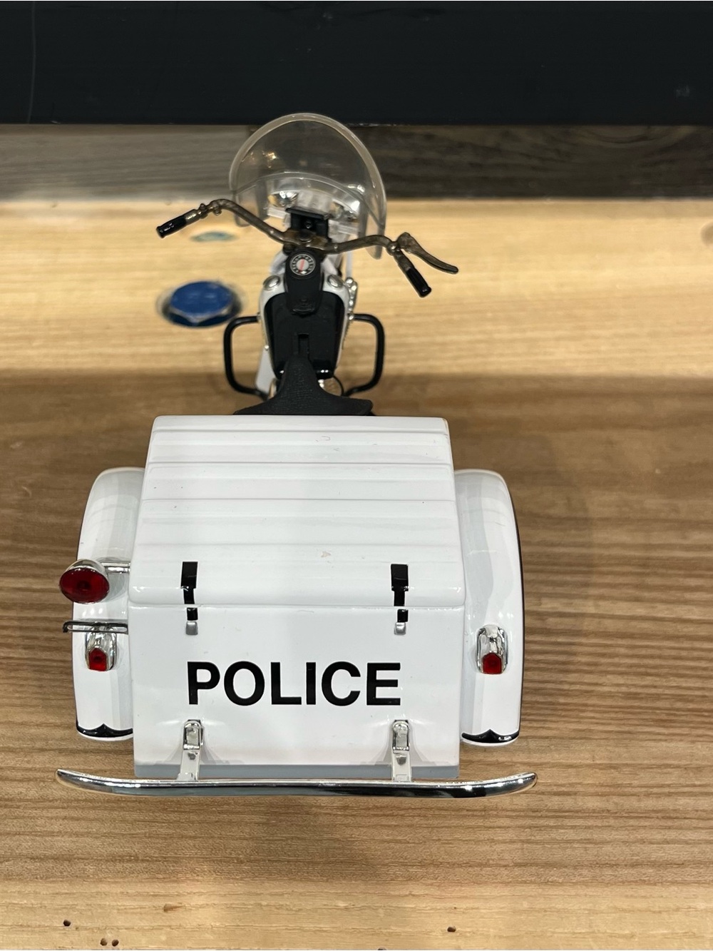 1947 Harley Davidson Police Servi-Car coin bank - Picture 7 of 10